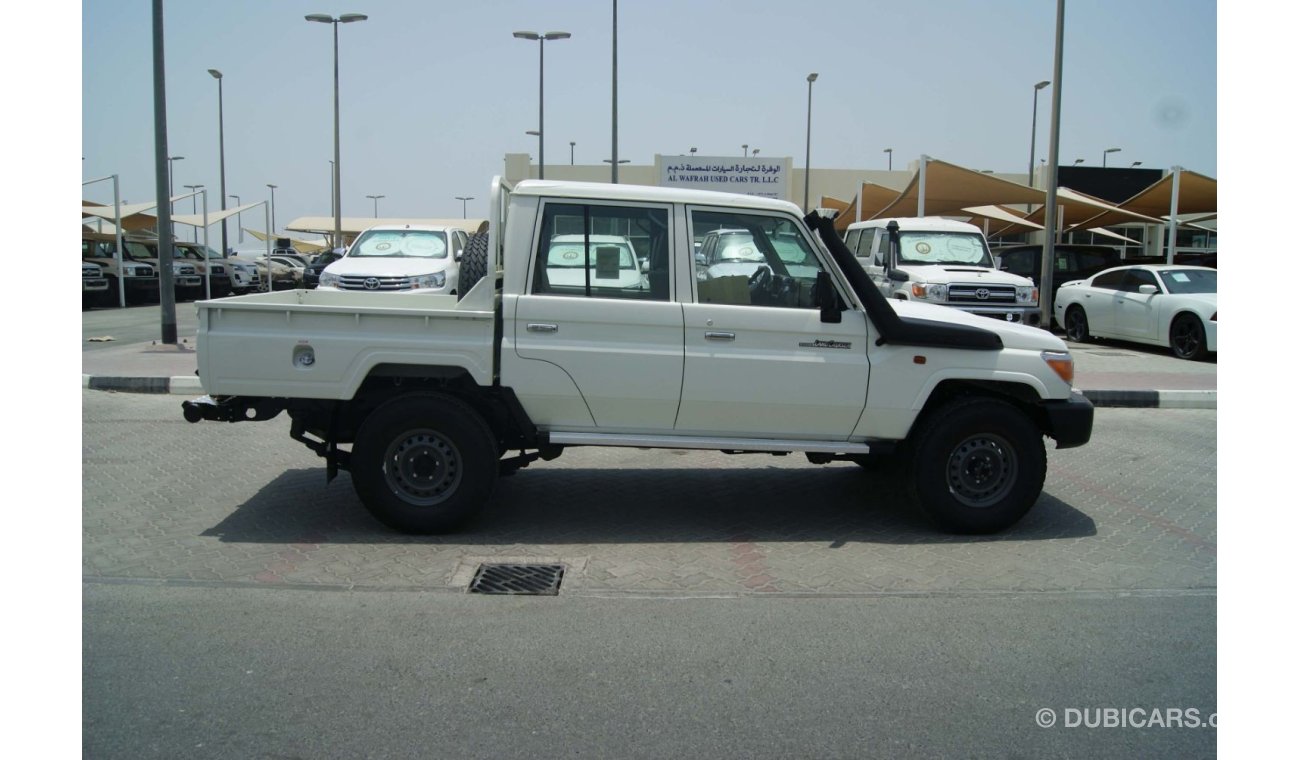 تويوتا لاند كروزر بيك آب 4.5L V8 DIESEL 4WD DOUBLE CABIN STD E MANUAL (Only For Export Outside GCC Countries)