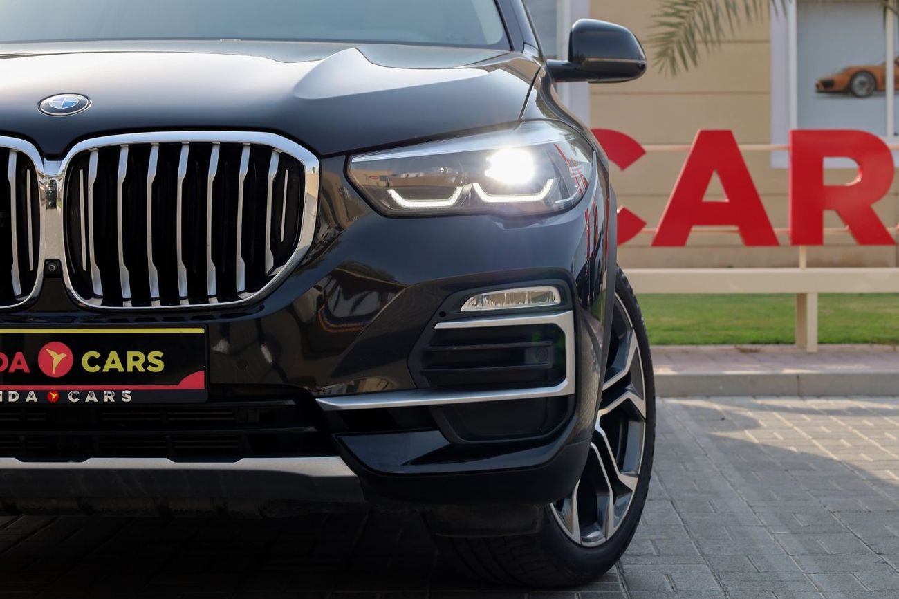 BMW X5 40i Exclusive BMW X5 xDrive40i 2019 GCC under Warranty with Flexible Down-Payment/ Flood Free.