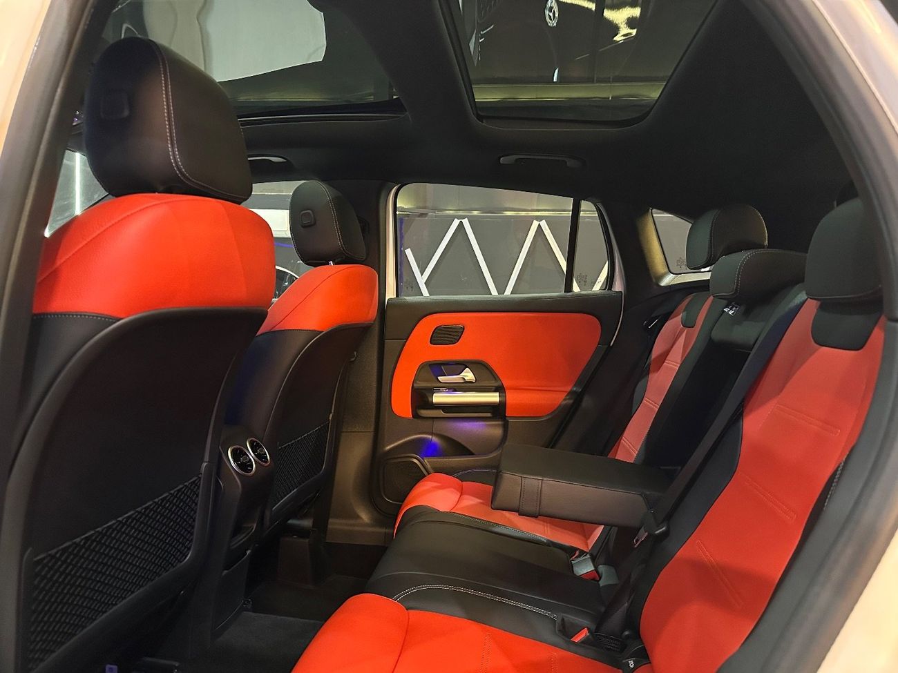 Mercedes-Benz GLA 200 Premium 1.4L MERCEDES-BENZ GLA200 | 2025 | GCC | UNDER WARRANTY & SERVICES (GARGASH)