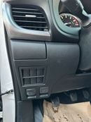 تويوتا هيلوكس SR5 2.7L Petrol Manual Transmutation Double Cap 4x4