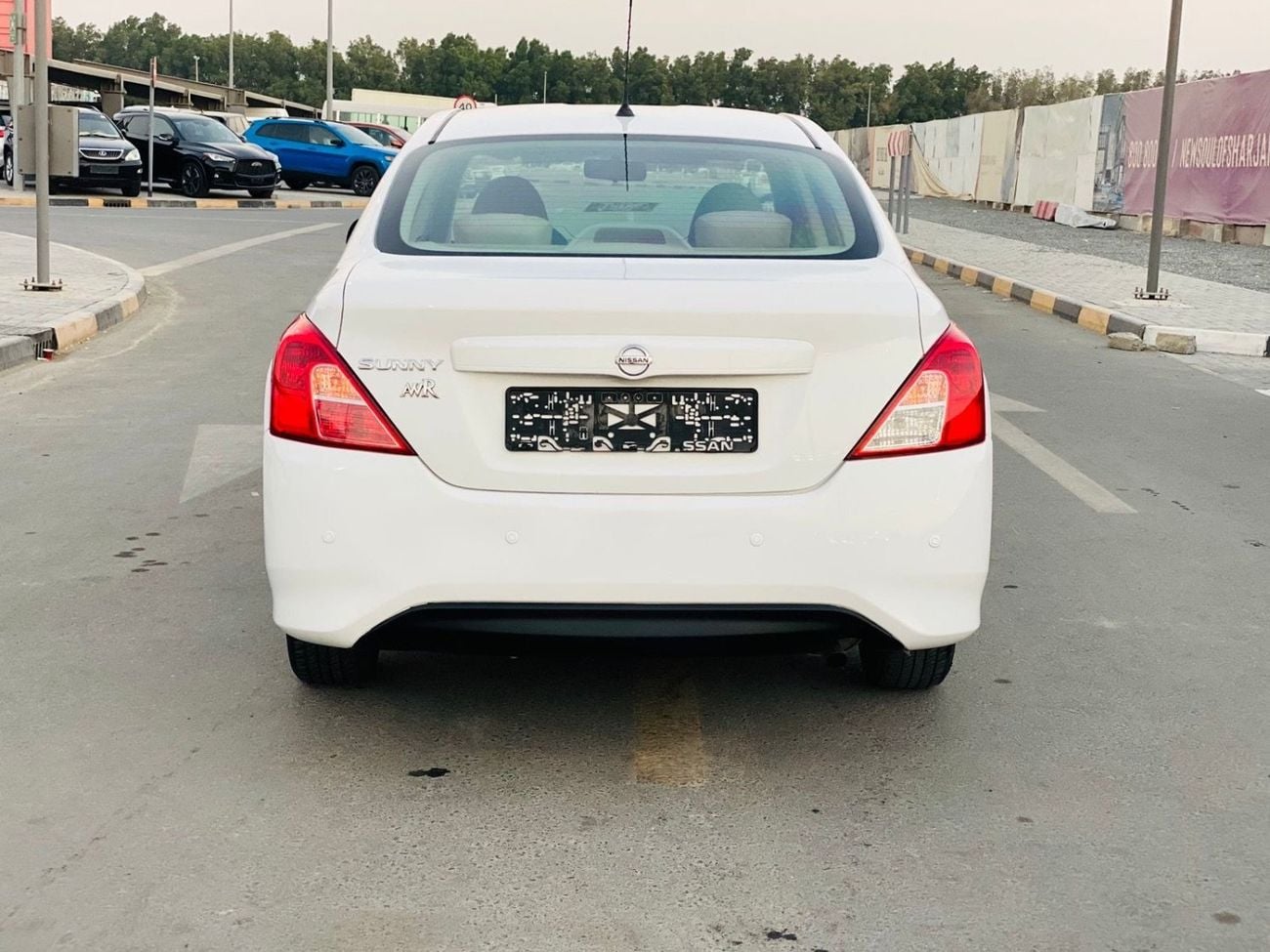 Nissan Sunny SV