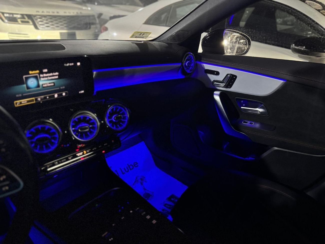 Mercedes Benz CLA250
