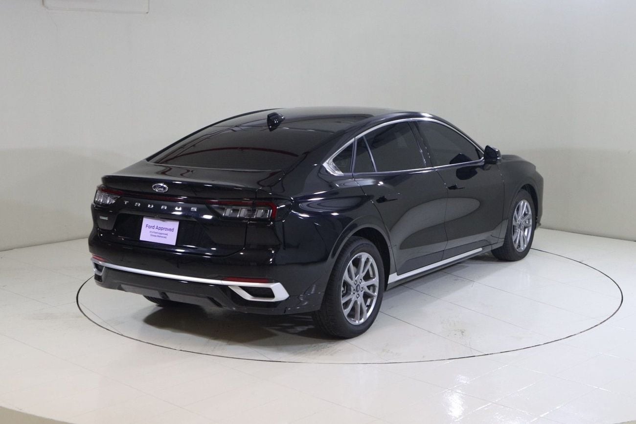 Ford Taurus AMBIENTE TPC1224N / AL TAYER MOTORS AL QOUZ SHOWROOM