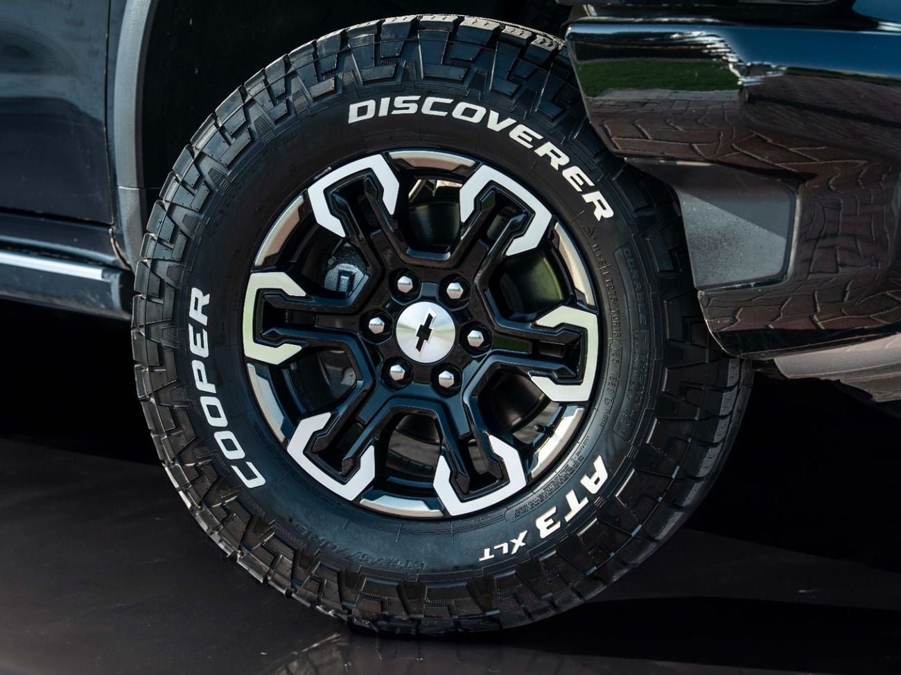 شيفروليه سيلفارادو 1500 ZR2 CREW CAB