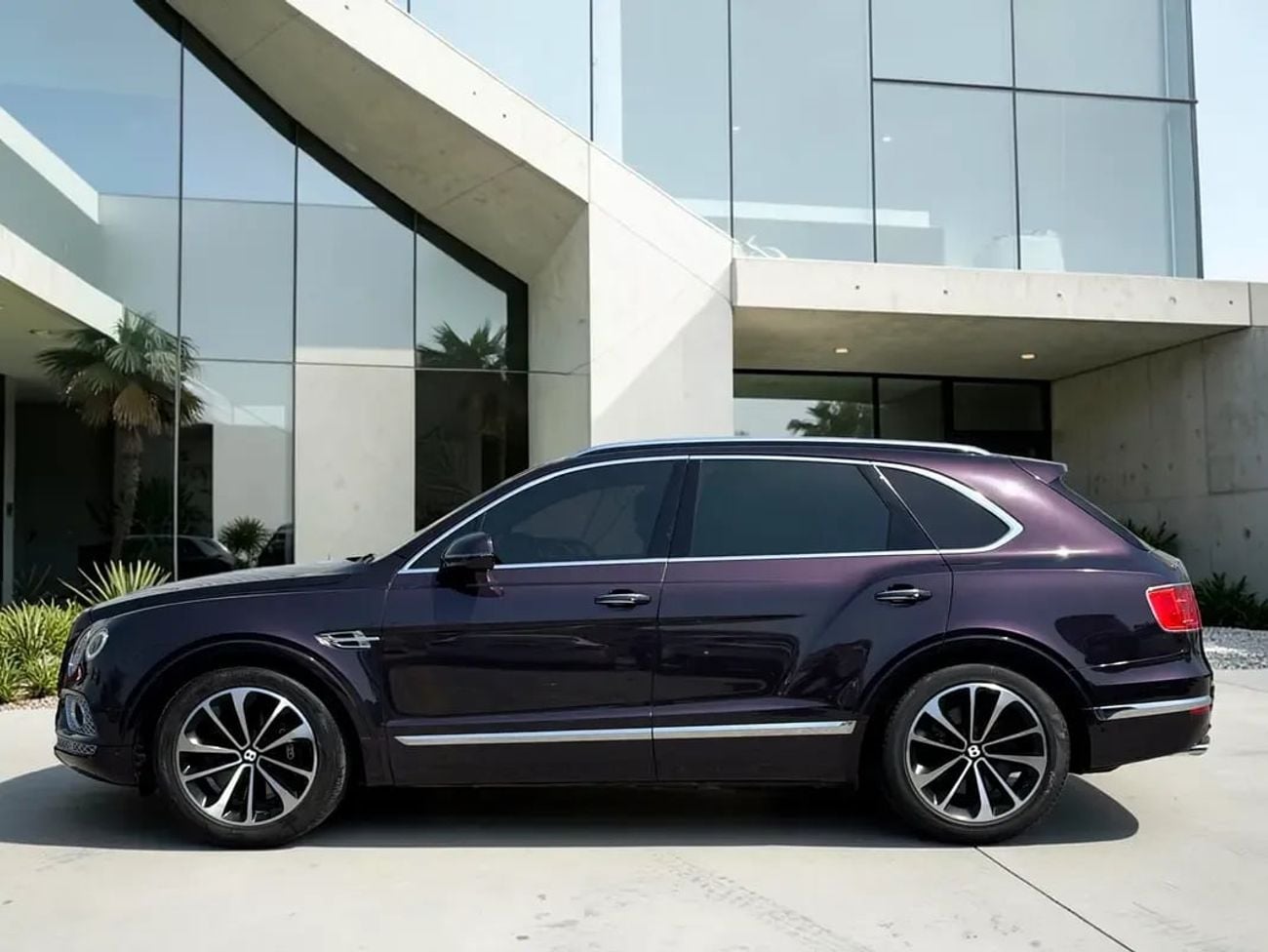 Bentley Bentayga STD AED 3,990 P.M | 0% down payment | bentley bentayga | 6.0l w12 | 2017 | gcc specs
