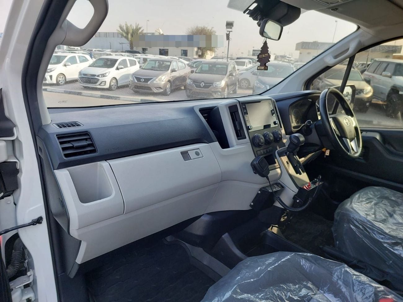 تويوتا هاياس TOYOTA HIACE COMMUTER AMBULANCE VAN RHD 2020 MODEL 2.8 L DIESEL AUTOMATIC(PM19152)