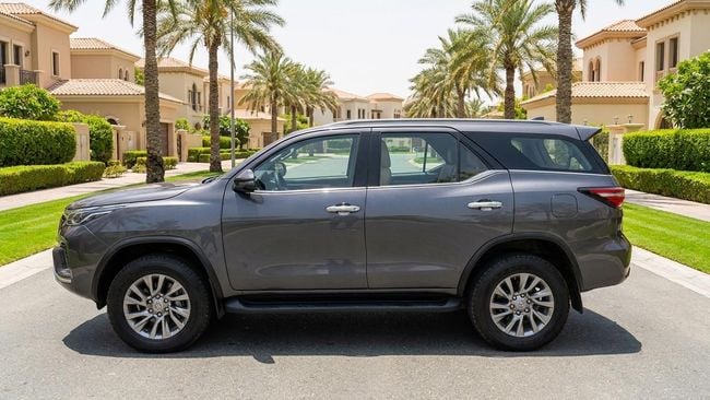 Toyota Fortuner VXR, миниатюра 25