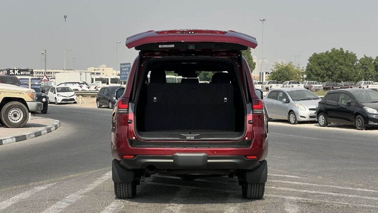 Toyota Land Cruiser SAHARA DIESEL 3.3L 7 SEATS