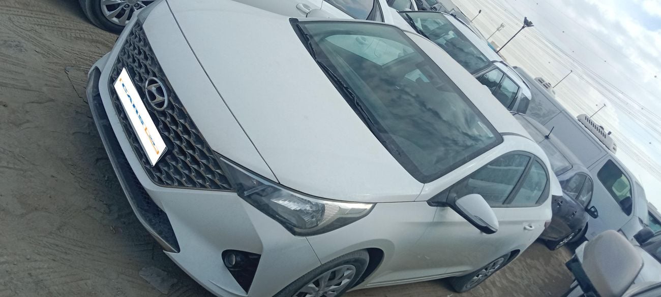 Hyundai Accent SMART 1.6 | Zero Down Payment | Home Test Drive