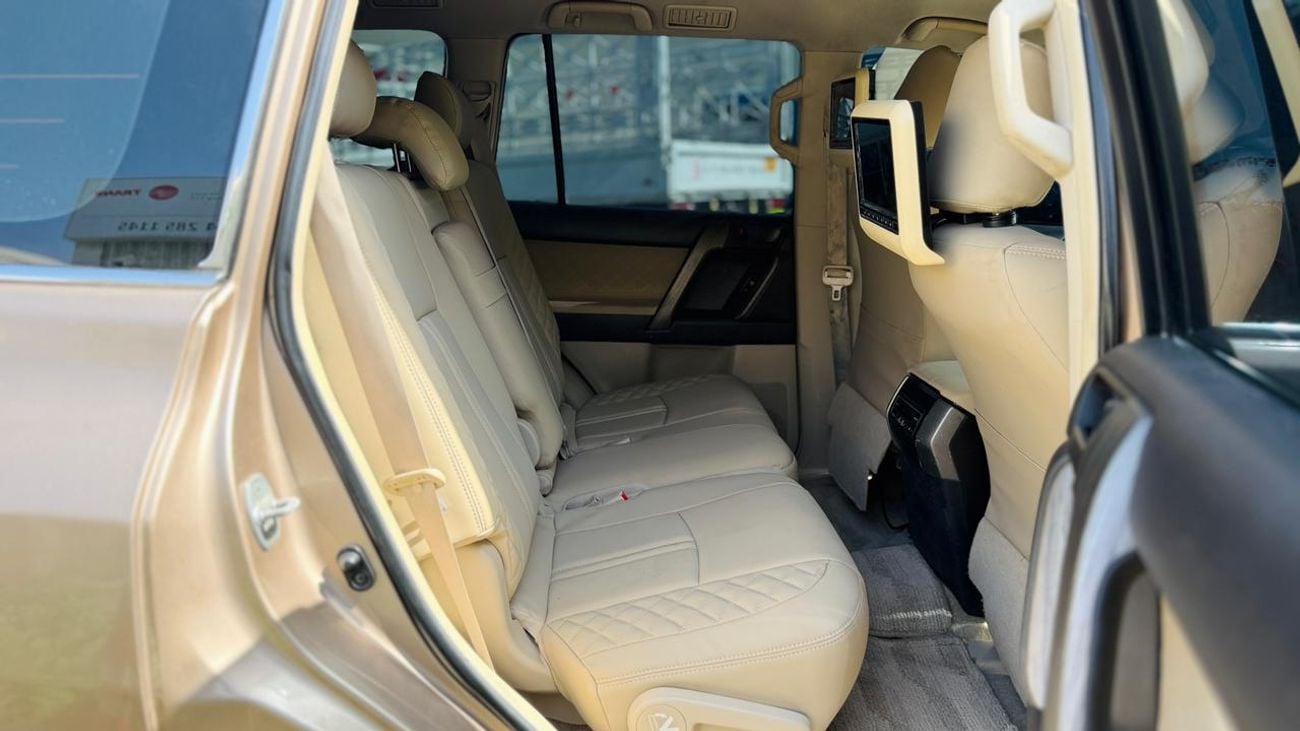 Toyota Prado 2011| 2.7L PETROL | AT TRANSMISSION | LEFT HAND DRIVE | REAR HEADREST LCD SCREEN | BACK TRIE | PREMI