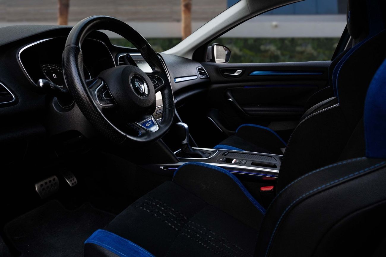 رينو ميجان LE 2.0L Hatchback Performace | 1,116 P.M  | 0% Downpayment | Agency Warranty!