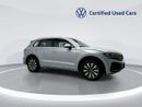 Volkswagen Touareg 3.0T TL (340 HP) Touareg Elegance + Tirano (Ref#02378) - 42,100 AED SAVINGS from New Car