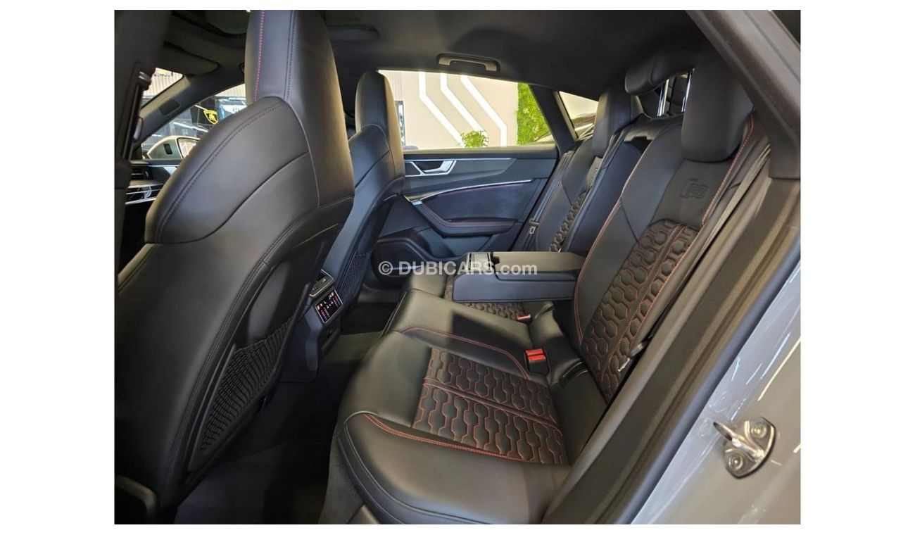 Audi RS7 TFSI quattro Audi RS7 /2022 / 12,000KM/GCC Dealer warranty and service