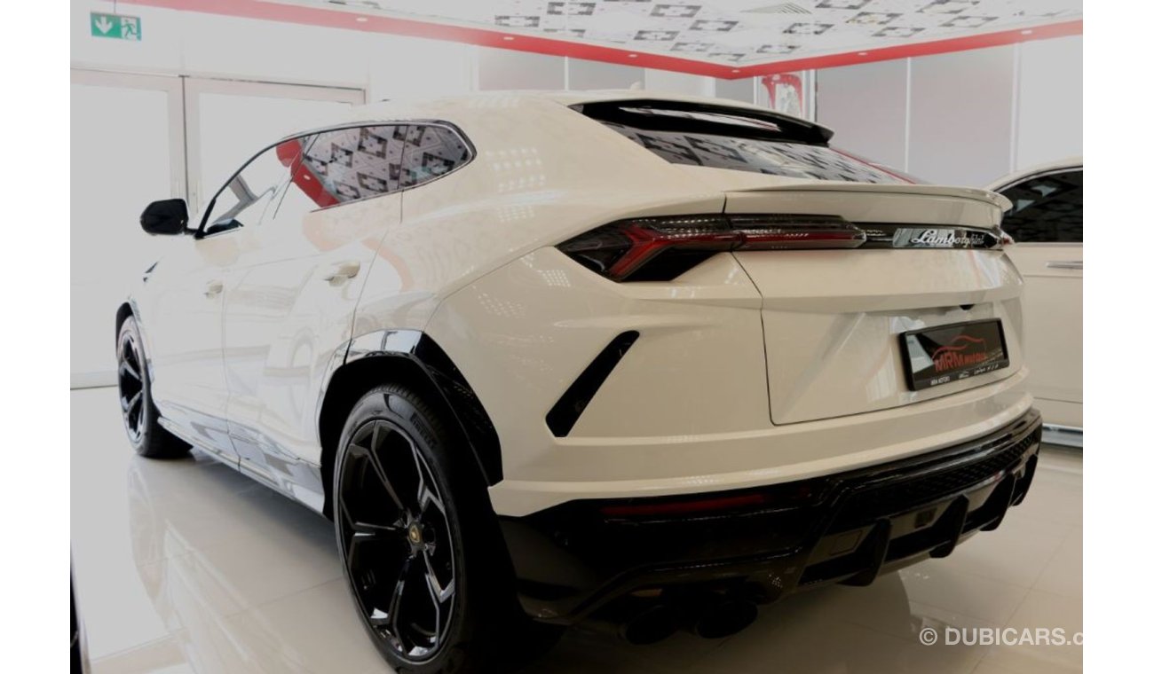 Lamborghini Urus GCC Car , Great Colour combination, Full History