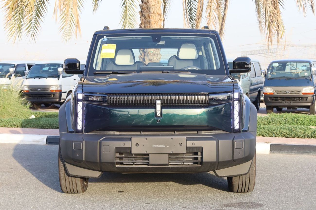 Chery iCar 03 CHERY_iCAR_eQ3_MODEL_2024_RANGE_472KM_AVAILABLE_SILVER_GREEN