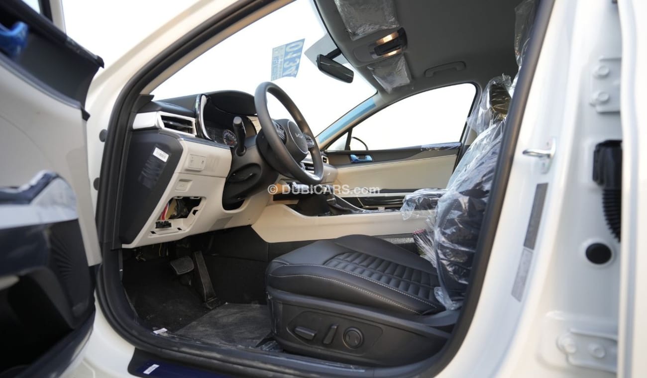 Kia K5 KIA K5 - 2.0L - 2023 - WHITE