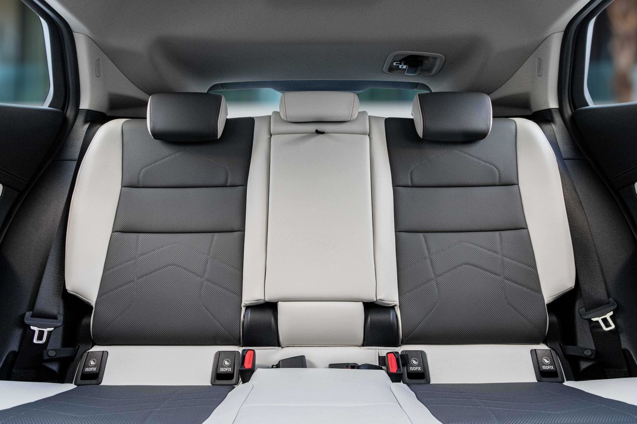 بي أم دبليو X2 X2 sDrive 25i M-kit  | 3,095 P.M | 0% Downpayment | Excellent Condition!