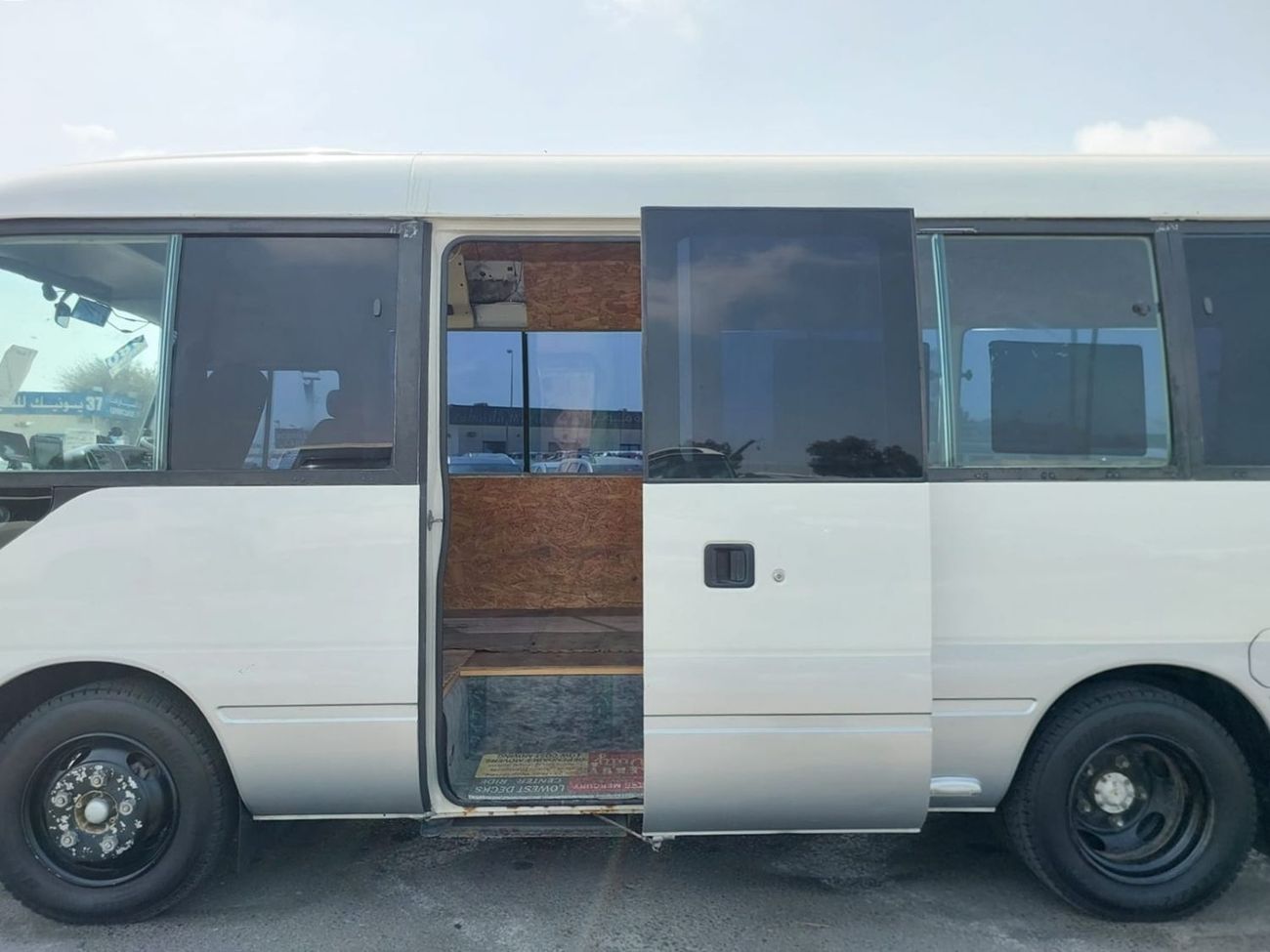 تويوتا كوستر (RAMADAN OFFER) TOYOTA COASTER BUS RHD 1998 MODEL 3.4 L DIESEL MANUAL(PM01254)