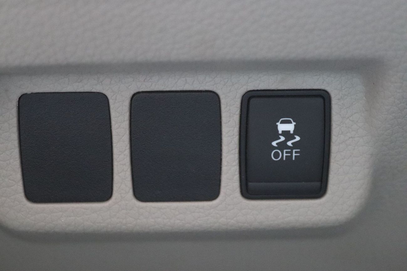 نيسان سنترا S 1.8L