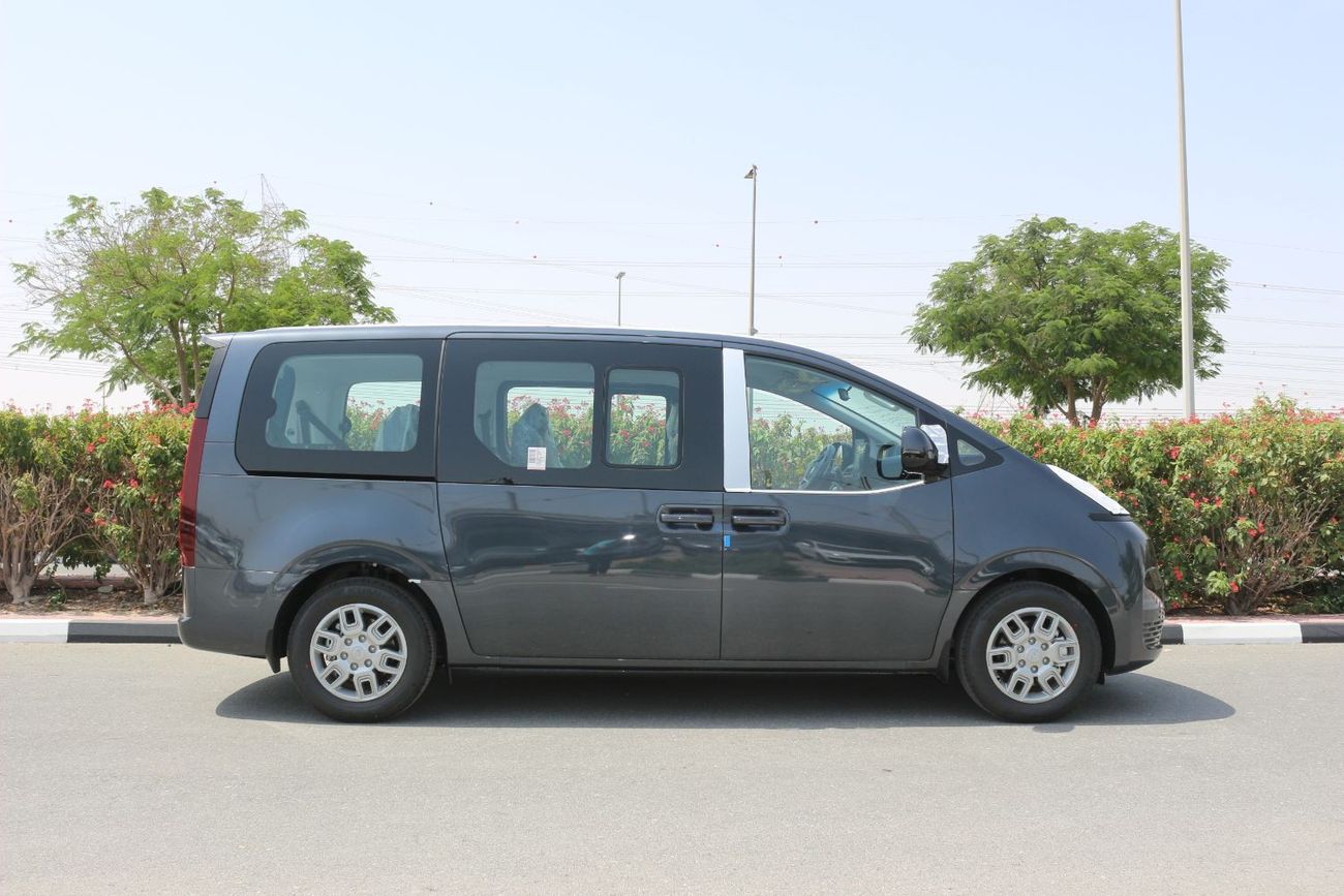 هيونداي ستاريا هينداي ستاريا 2024 جديده بلكامل 9 ركاب مع مساحه تخزين خلفيه