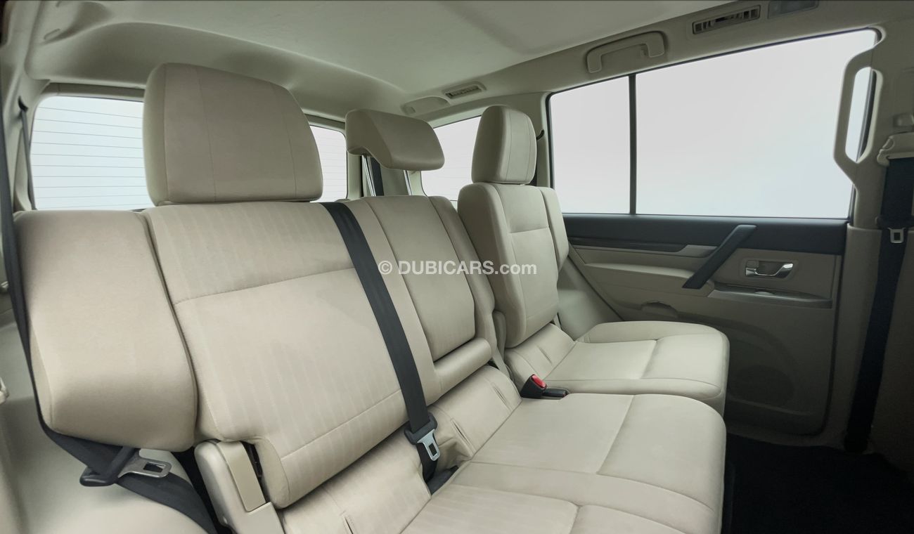 ميتسوبيشي باجيرو 4 3600