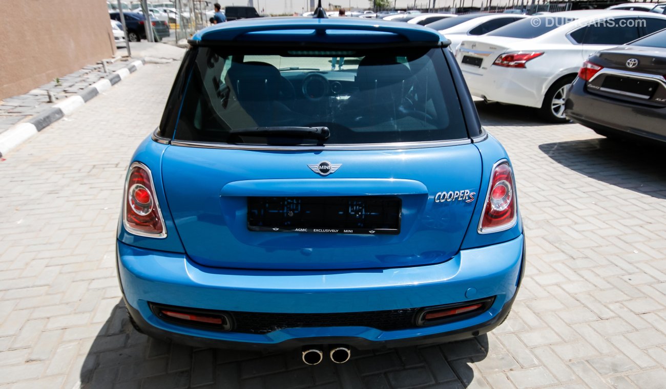 Mini Cooper S Special Edition (BAYS WATER)