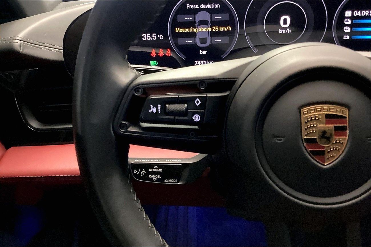 بورش تايكان Taycan | شامل الضمان | 0 ﺪﻔﻋﺓ ﺃﻮﻟﻯ