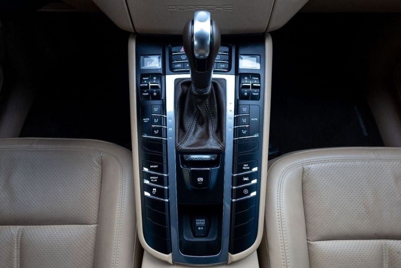 بورش ماكان Std 2.0L (260 HP)