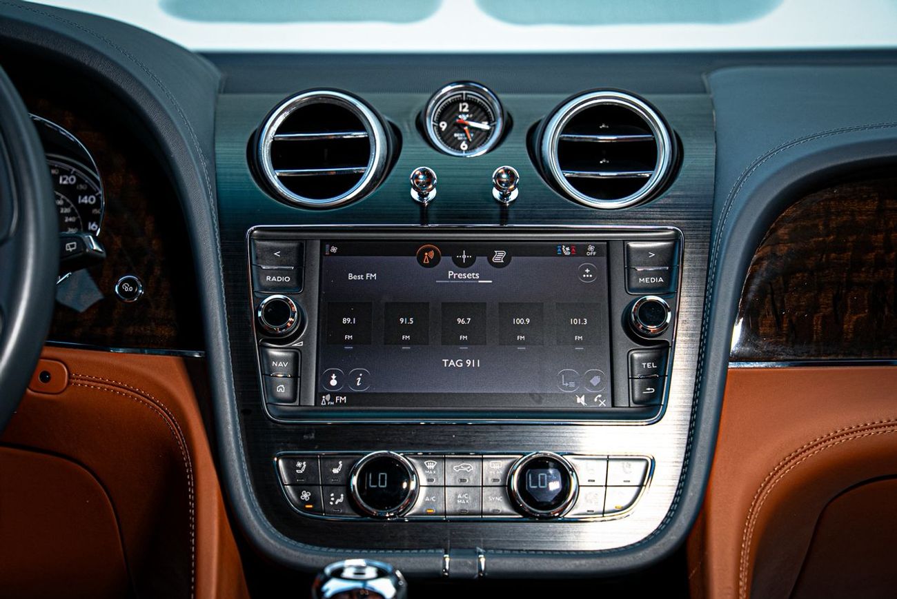 Bentley Bentayga Bentayga 4.0T