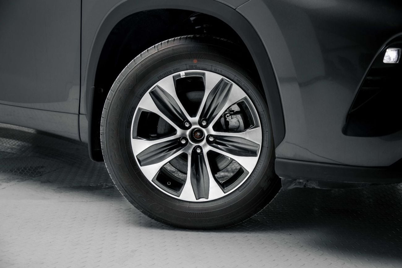 تويوتا هايلاندر GLE Hybrid 2.5L - Grey Metallic Inside Grey | Export Only