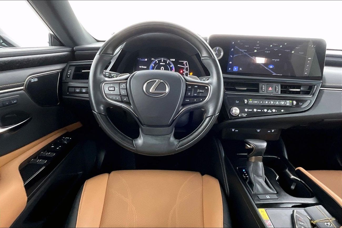 لكزس ES 350 Platinum | National Day Celebration | شامل الضمان | 0 ﺪﻔﻋﺓ ﺃﻮﻟﻯ