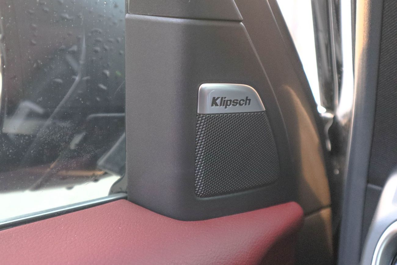 Nissan Patrol LE Platinum City 3.5L