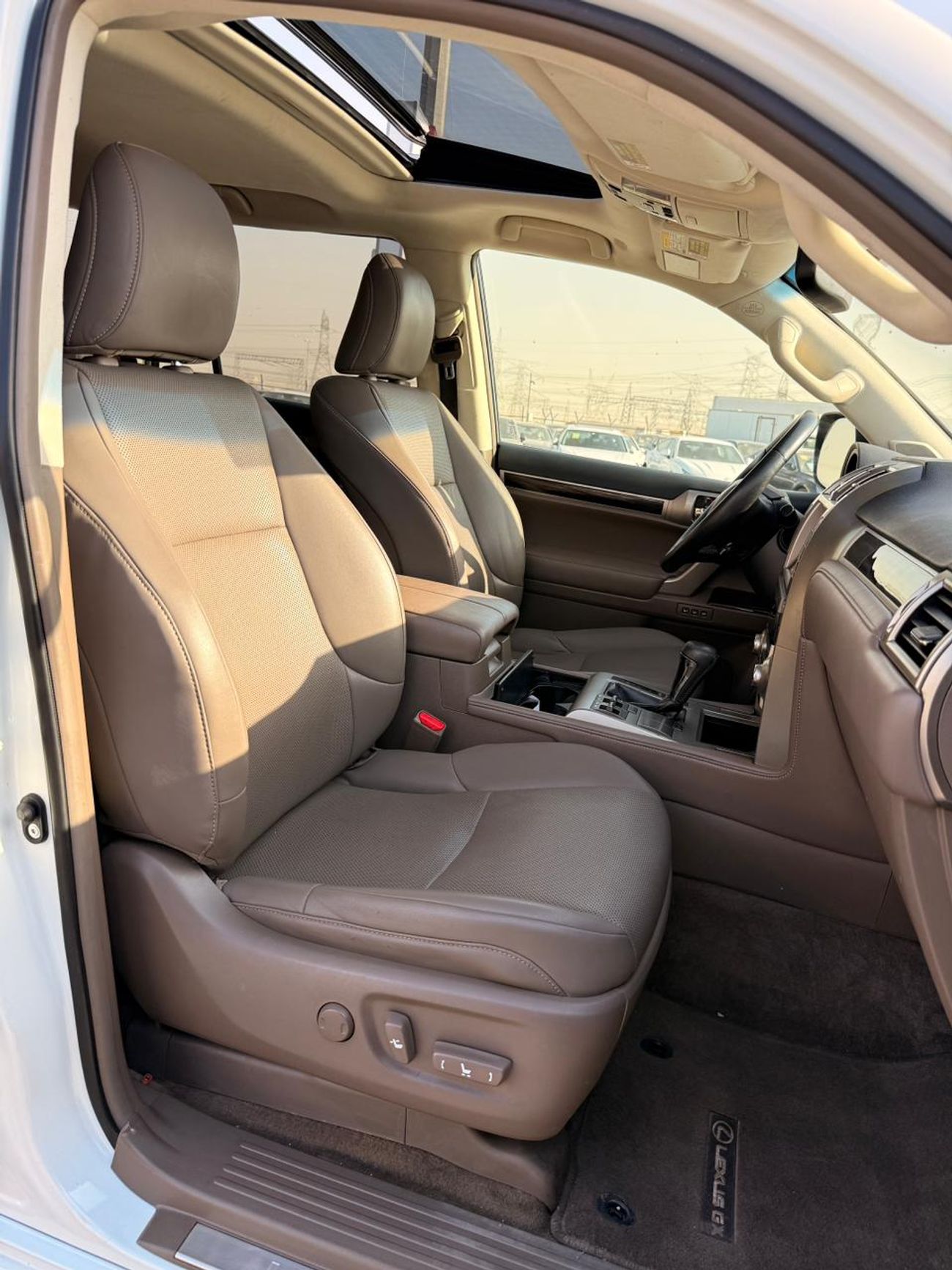 Lexus GX460 Premier 4.6L Full option