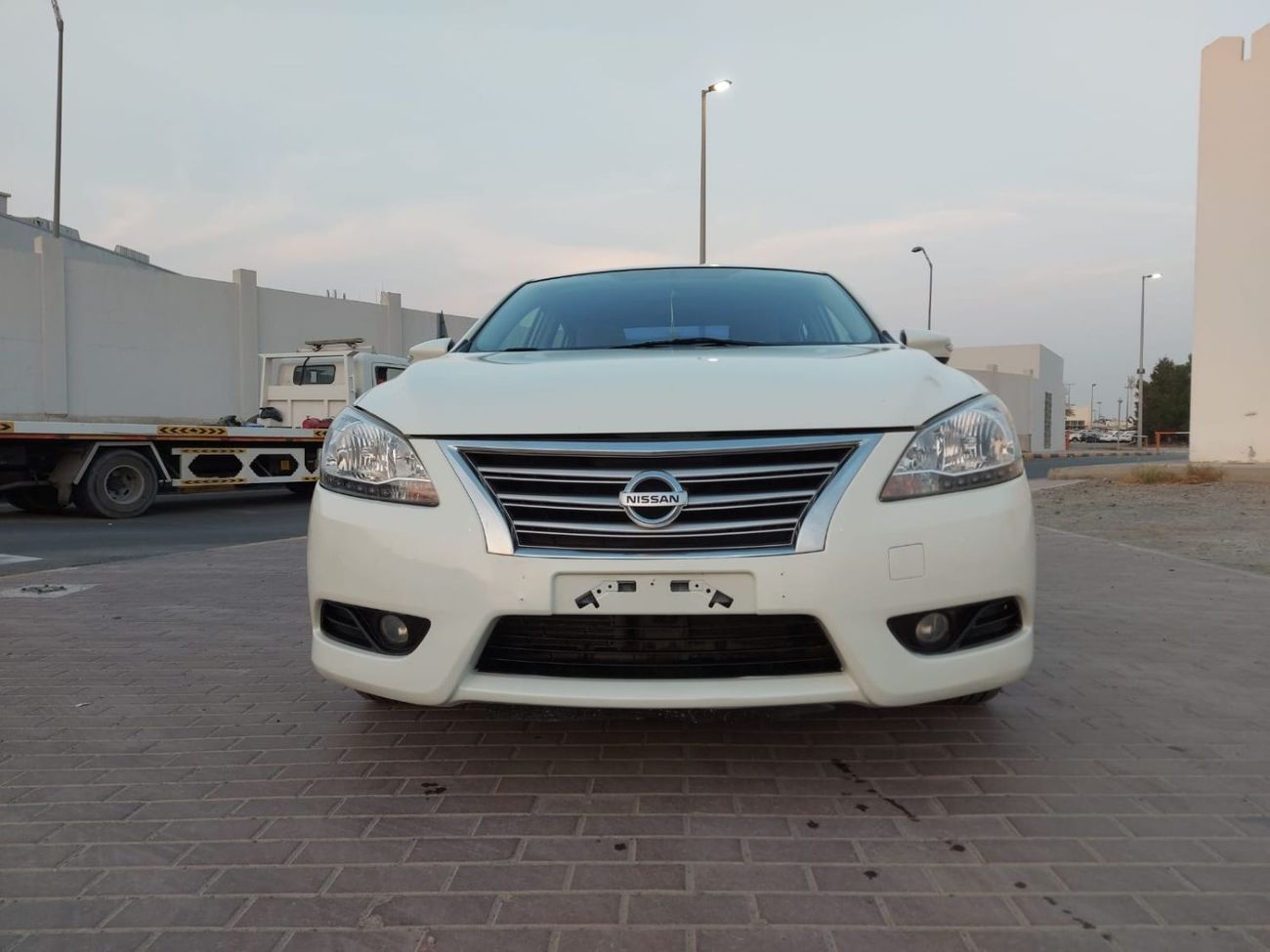 نيسان سنترا SL 1.8L