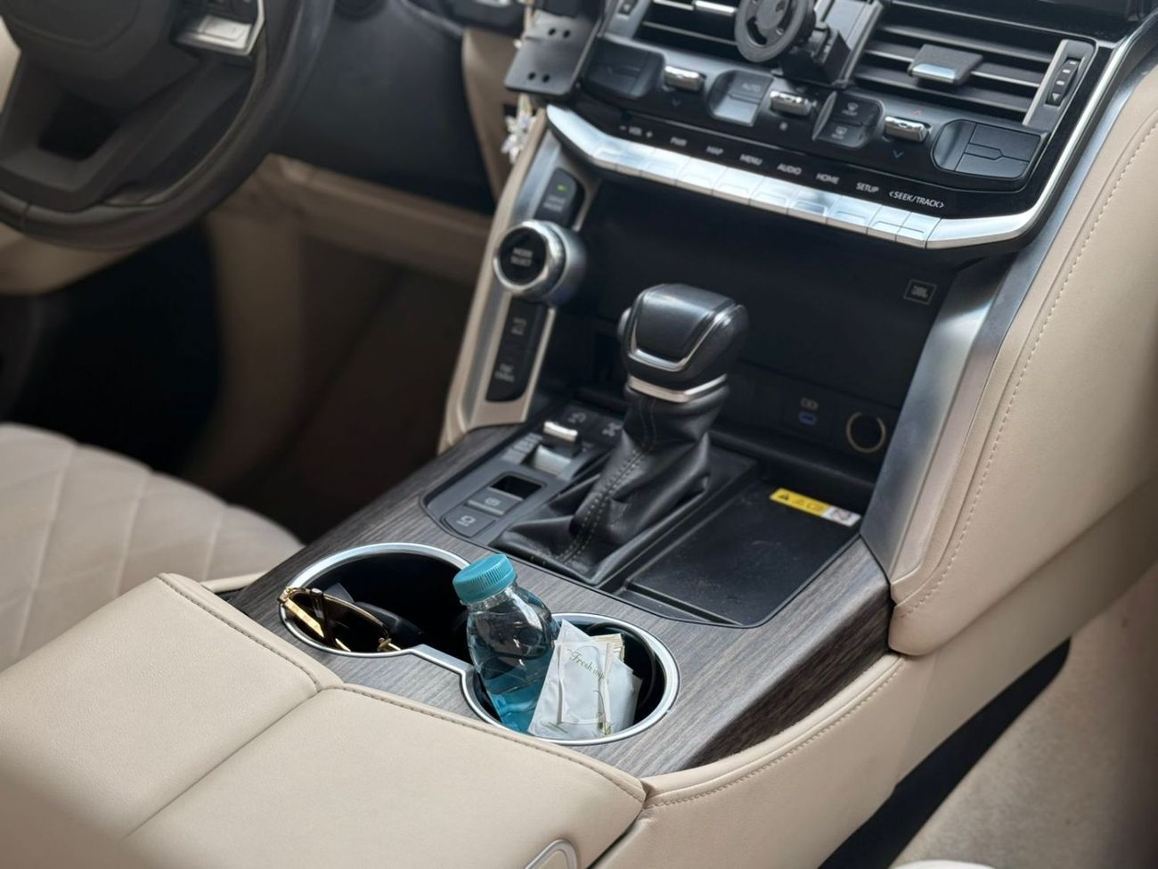 تويوتا لاند كروزر VXR 3.5L