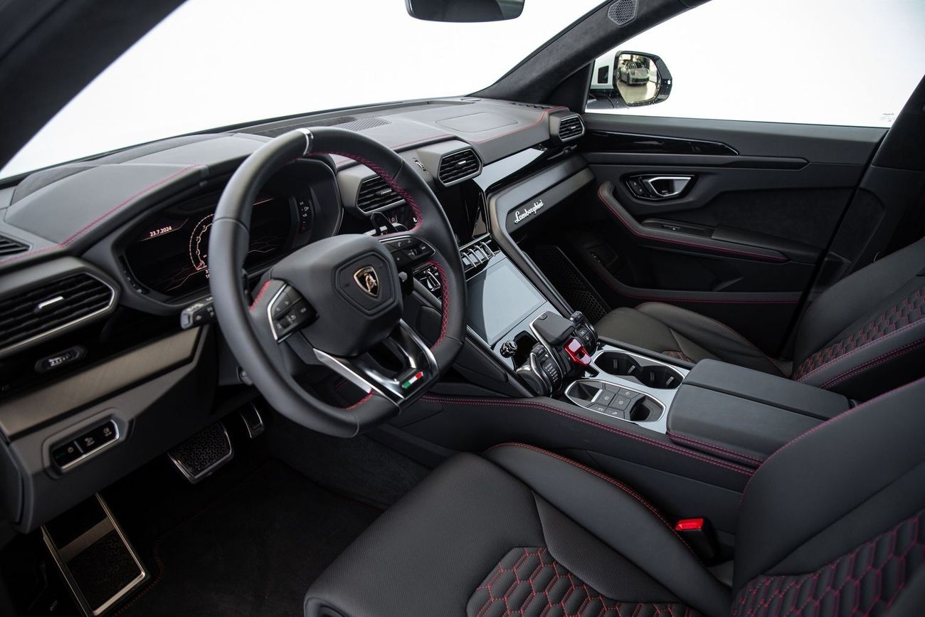 Lamborghini Urus 4.0T