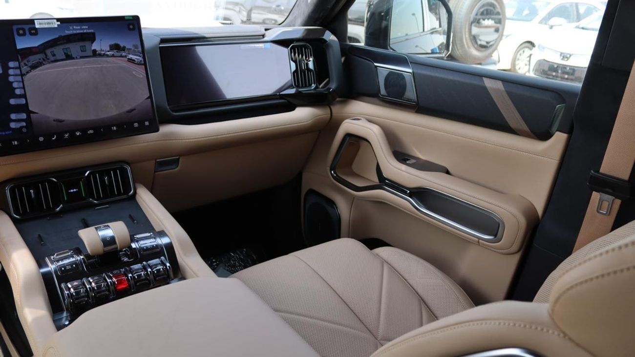 بي واي دي ليوبارد 8 DELUX (NGCC) Smart and Brave Flagship Edition (7 Seats) with master account and 5 years warranty evs