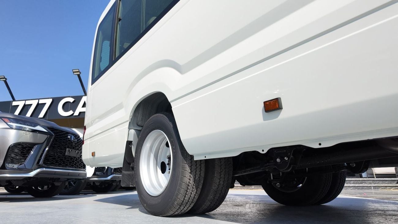تويوتا كوستر 2026 Toyota Coaster High-Roof 23-Seaters 4.0L 4-Cyl Diesel M/T RWD