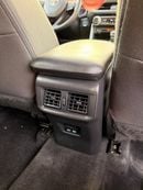 تويوتا راف ٤ XLE 2.5L