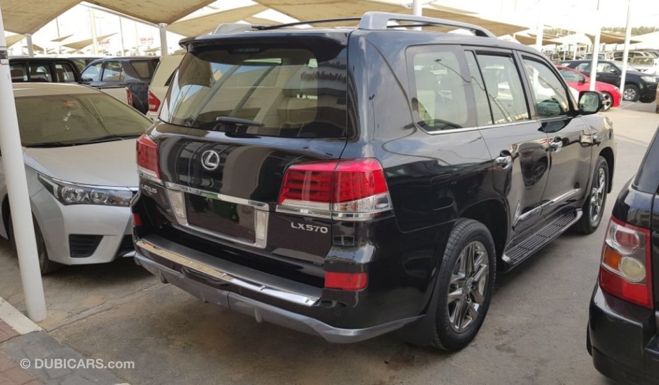 Lexus LX570 2010 Model Full options clean car Gulf Specs