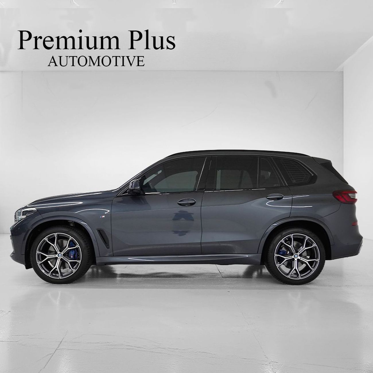 بي أم دبليو X5 40i M Sport 3.0L 2022 BMW X5, Feb 2027 BMW Warranty + Service Pack, Excellent Condition, GCC