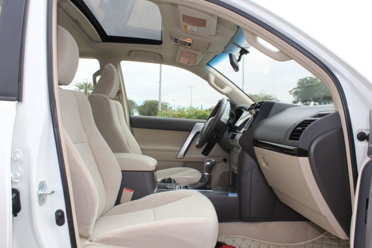 Toyota Prado TOYOTA LAND CRUISER PRADO GXR 4.0 2023 GCC AL FUTTAIM WARRANTY & SERVICE CONTRACT IN MINT CONDITION