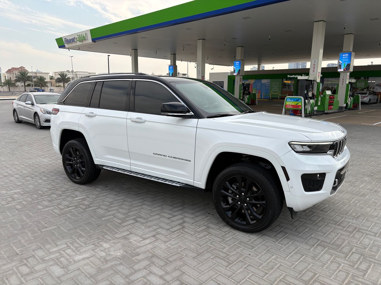 جيب جراند شيروكي