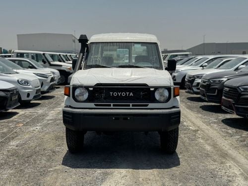تويوتا لاند كروزر Toyota LandCruiser 78 Hardtop 2.8L Turbo Diesel Auto