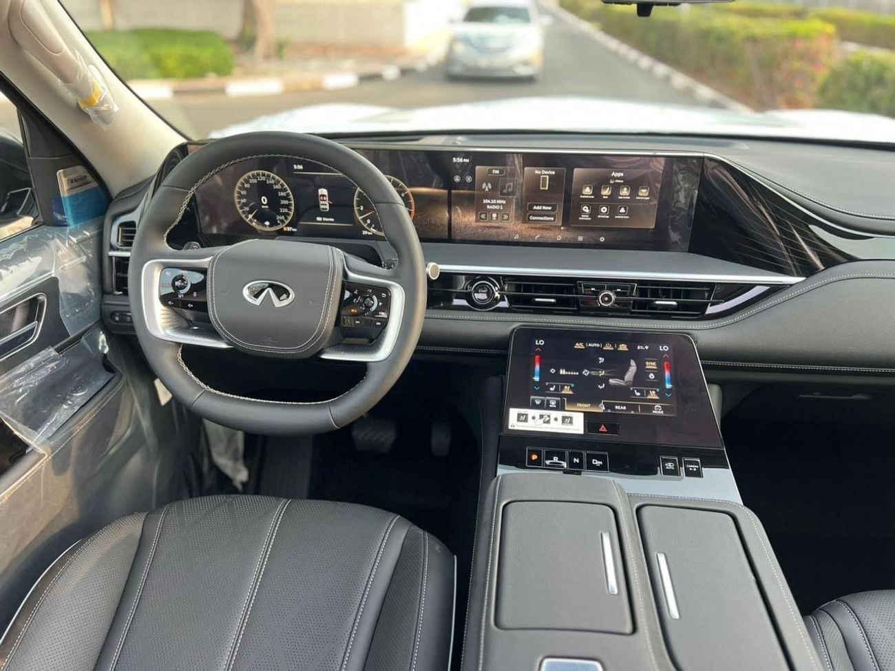 Infiniti QX80 SENSORY BENCH CHAIRS