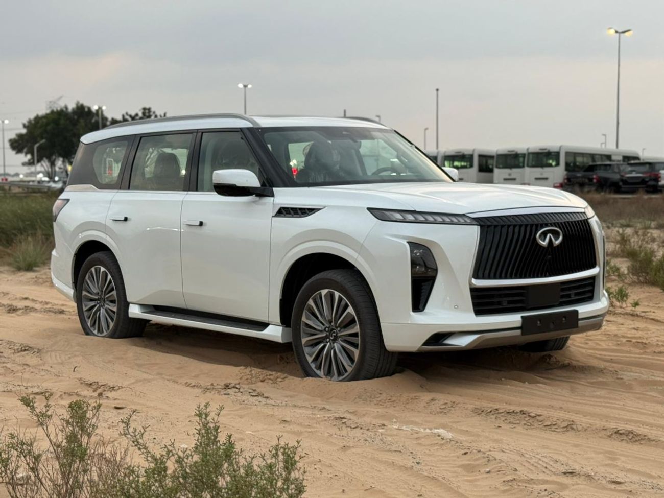 Infiniti QX80 Infiniti QX80 Autograph 3.5L V6