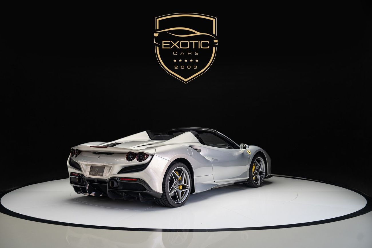 Ferrari F8 Spider 3.9T V8