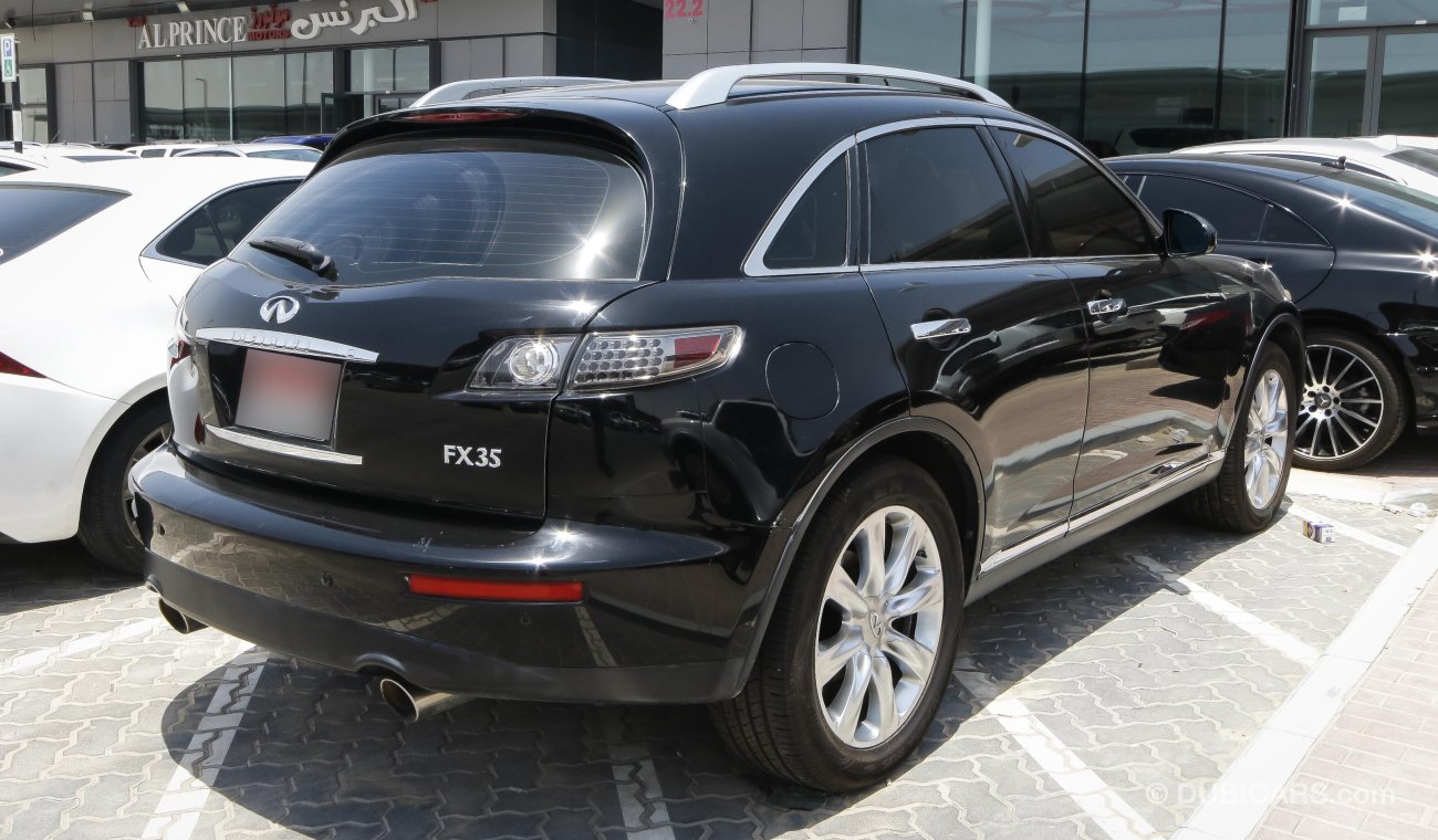 Infiniti FX35