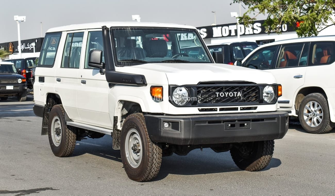 Toyota Land Cruiser 70 LC76 4.2L Diesel V6 MY 2025