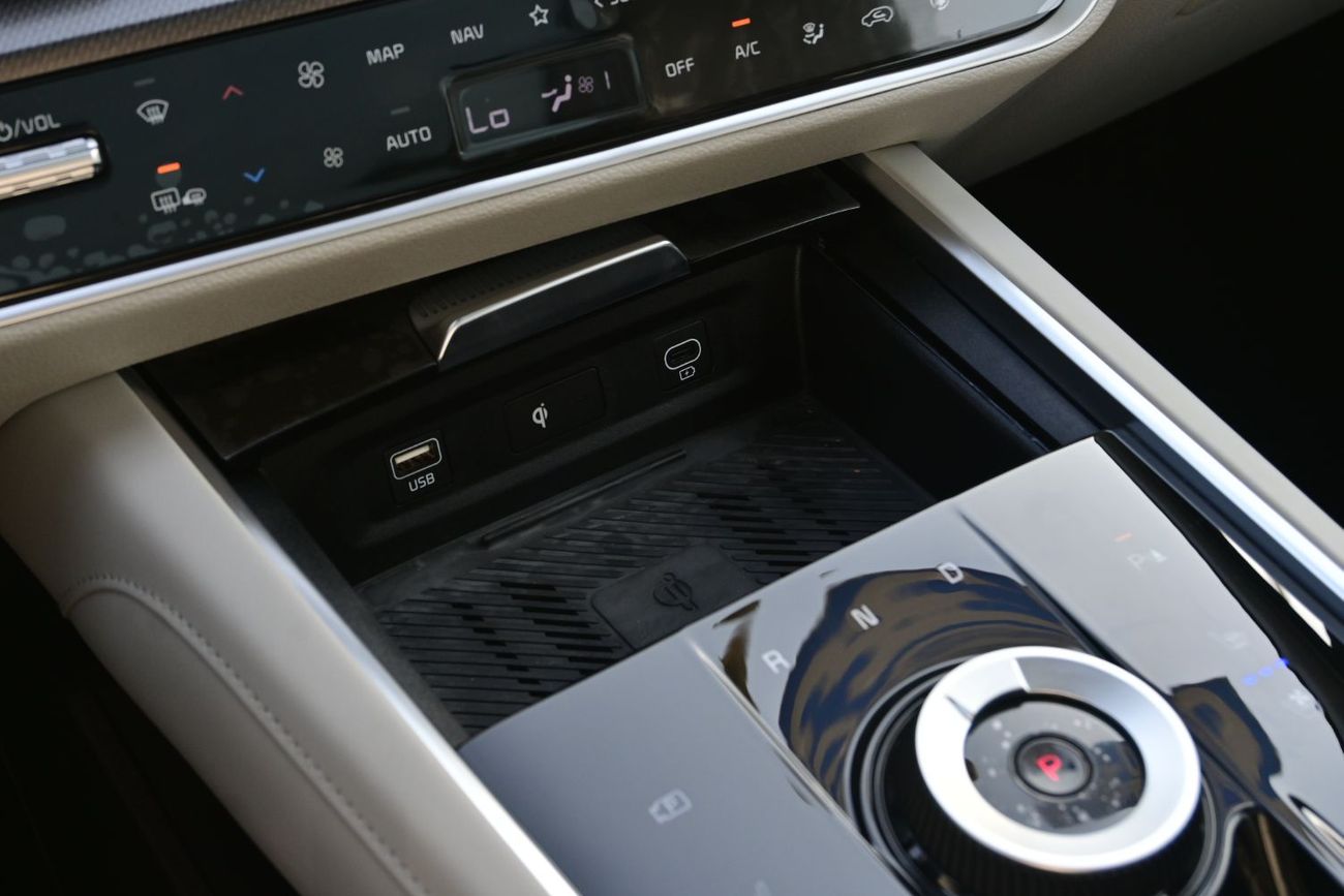 Kia Sportage Kia Sportage 2.0L Hybrid, Color Black, Model 2025